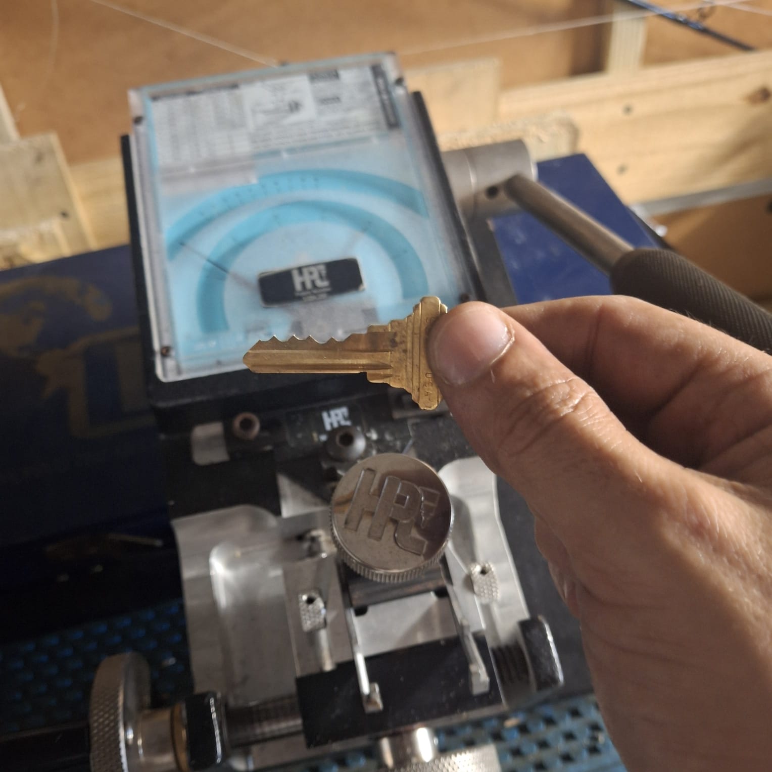 Master key system - professional key cutting